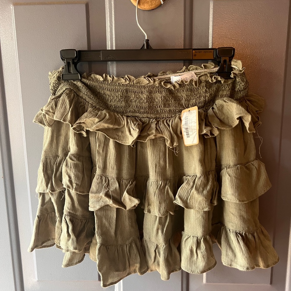 vestique Olive Ruffled Tiered Skater Mini Skirt